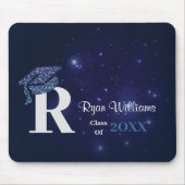 シックモノグラムブルーグリッターキャップ卒業パーティー マウスパッド (正面)