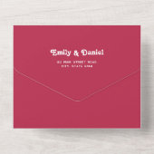 シックレトロはっきりしたホットピンクモノグラムQRコード結婚ズ オールインワン招待状 (裏面)