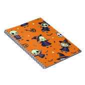 シック不気味ハロウィーン枕 – 無料フェスティバル ノートブック (右側)