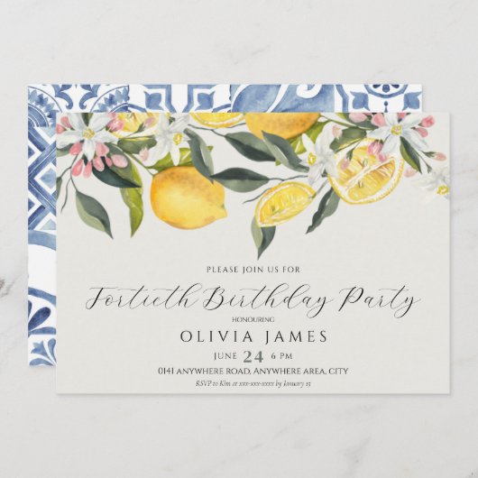 シック任意の年レモンタイル地中海の誕生日 招待状 (正面/裏面)