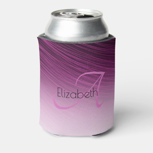 シック名前をカスタムするモノグラムパープルストリークグラデーションス 缶クーラー (缶裏面)