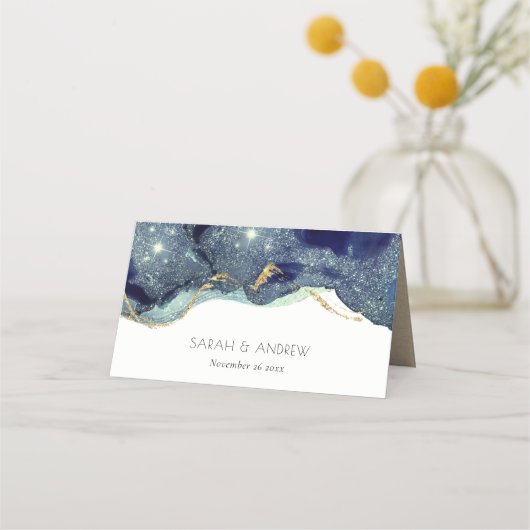 シック流体抽象芸術インク金ゴールドネイビーグリッター結婚ズ プレイスカード (正面)