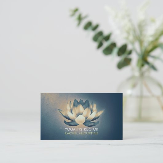 シック白熱［赤熱］光を放つロータス&ブルーグランジヨガインストラクター 名刺 (スタンド正面)