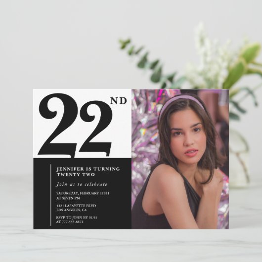 シック白黒22番目の誕生日招待状写真 招待状 (スタンド正面)