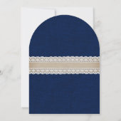 シック素朴ネイビーブルーバーラップハートレース結婚ズ 招待状 (裏面)