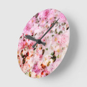 シック赤面かわいらしピンク水彩バラフローラ ラウンド壁時計 (傾斜)