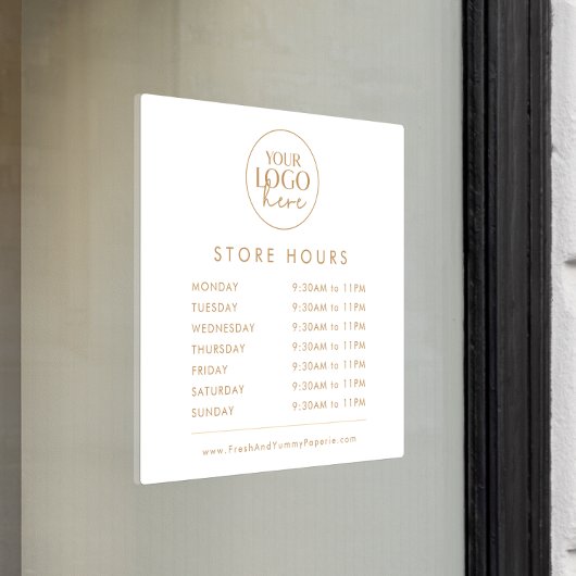 シック金ゴールドタイポグラフィビジネスロゴストア時間 ウィンドウサイン