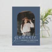 シック・ネービー・ブルー・アーチ5フォトコラージュ卒業 案内状 (スタンド正面)