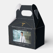 シック・メディカル・スクールフォトブラック卒業パーティー フェイバーボックス (正面サイド)