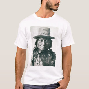 シッティングブル(1831-1890年) (b/wの写真) tシャツ