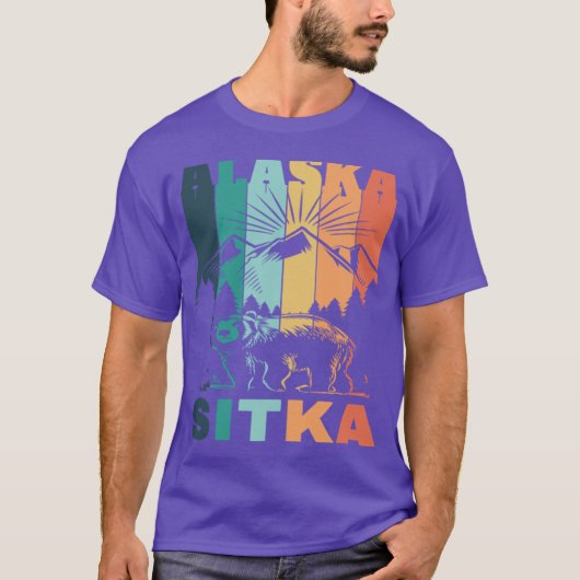 シトカ アラスカ 山の景色 Tシャツ (正面)