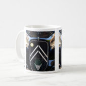 シトロエ牽引前車、ヴィンテージフランスの車。コーヒー コーヒーマグカップ (正面左)