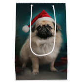 シナの雪のクリスマスの北京犬 ミディアムペーパーバッグ (裏面)