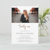 シナモンスタイリッシュモダン写真第21回誕生日 招待状 (スタンド正面)