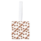 シナモンスティックとスターアニス。 キューブオーナメント (正面)