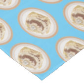 シナモン転がガーイラストレーション テーブルクロス (アングル)