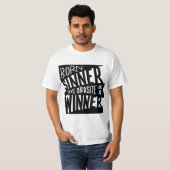 シナ生まれブラック/ホワイトヒップホップ Tシャツ (正面フル)