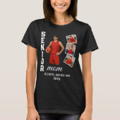 シニアママのカスタムフォトコラージュ名前番号年 Tシャツ (正面)