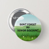 シニア割引:シニ忘れア割引しない 缶バッジ (正面&裏面)