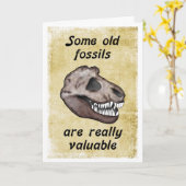 シニア誕生日、Tレックス、いくつかの古い化石、おもしろい カード (黄色い花)