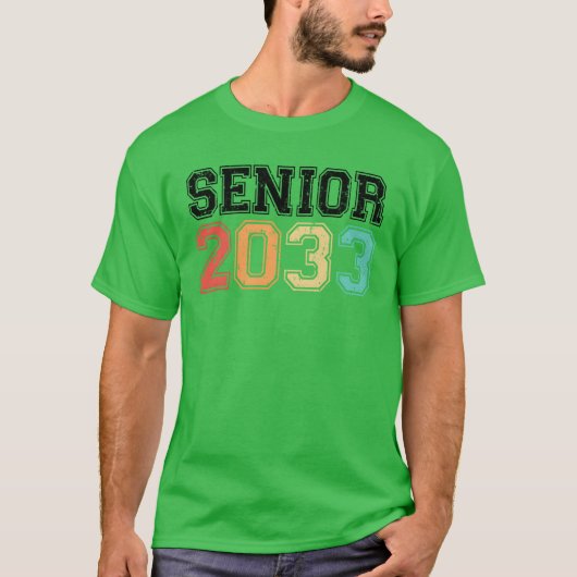 シニア 2033 レトロ ヴィンテージ おもしろい Tシャツ (正面)