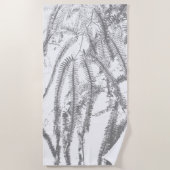シバーエレガントシダ模様 ビーチタオル (正面)