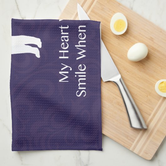 シベリアのハスキー – 赤 – 考えるのデザイン キッチンタオル (四つ折り)