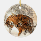 シベリアの虎の母と子猫 セラミックオーナメント (裏面)