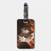 シベリアハスキー子犬の秋の喜びカボチャ ラゲッジタグ (裏面縦)