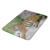 シベリアリラックスタイガーの岩 バスマット (アングル)