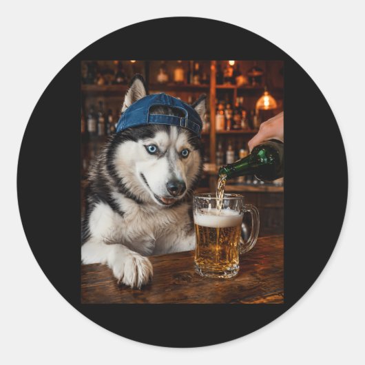 シベリアンハスキーがビールを飲む面白い犬のミーム ラウンドシール (正面)