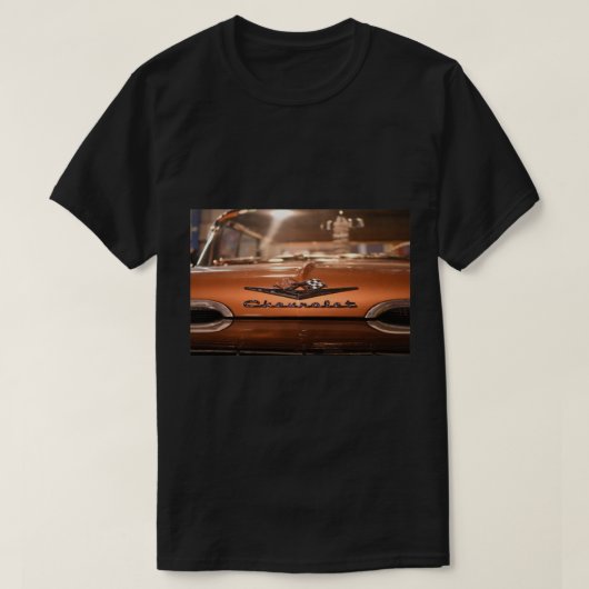 シボレーレトロヴィンテージカーインマスクChevvy Tシャツ (デザイン正面)