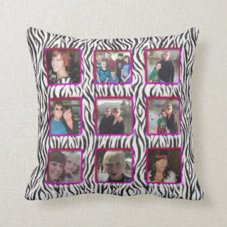 シマウマのストライプなフレームは写真のInstagramのコラージュを加えます クッション