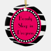 シマウマのストライプな戯曲女王のドア・ハンガーのオーナメント セラミックオーナメント (正面)