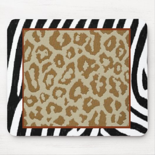 シマウマのヒョウのプリントの赤 マウスパッド (正面)