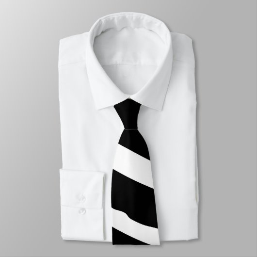 シマウマのプリントのタイのブロンドの女性 ネクタイ (タイ)