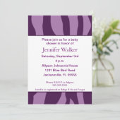 シマウマのプリントのベビーシャワー-紫色 招待状 (スタンド正面)