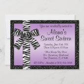 シマウマのプリントの弓とのラベンダーのグリッターの招待 招待状 (正面)