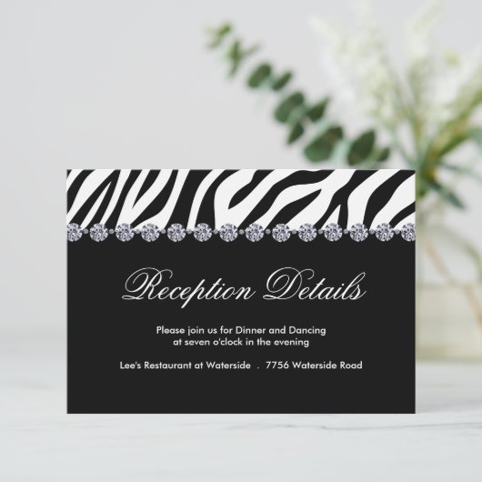 シマウマのプリントの披露宴カード エンクロージャーカード (スタンド正面)