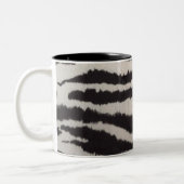 シマウマの生地のマグ ツートーンマグカップ (左)