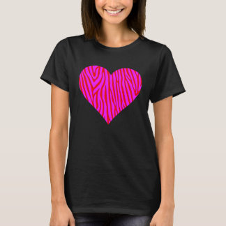 シマウマ柄ハートラブグラフィック かわいいバレンタインデー Tシャツ