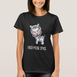 シマウマ 宇宙飛行士 ストライプ柄 アフリカの動物 もっと+必要 Tシャツ
