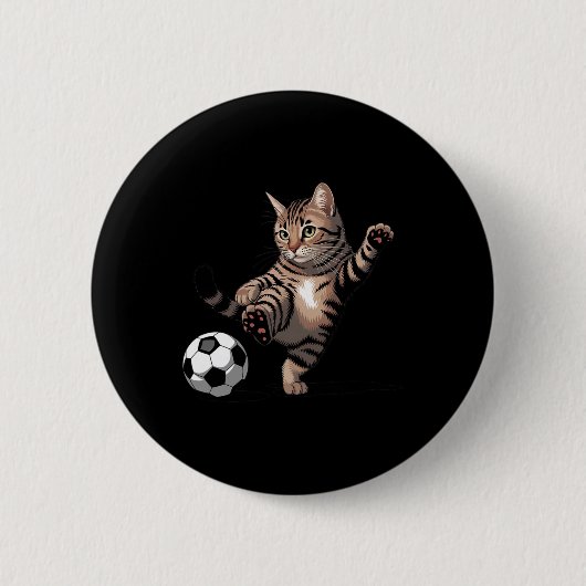 シマシマのトラ猫がサッカーを蹴る とっても面白い猫好きグッズ 缶バッジ (正面)