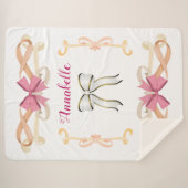 シマーエレガントリーのリボン名をパーソナライズ シェルパブランケット (正面(横))