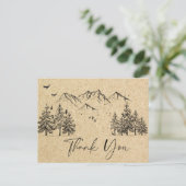 シミュレートされたクラフト紙の森の山々 サンクス ポストカード (スタンド正面)