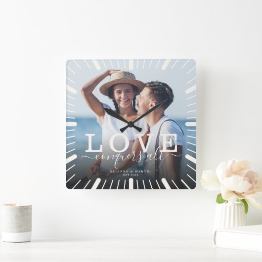 シモダンックの結婚恋がすべての写真を征服 スクエア壁時計 (ホーム)