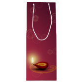 シャイニーハッピーディワリディヤ – ワイン抱き枕 ワインギフトバッグ (正面)