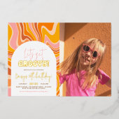 シャイニー ゲット グルービー ピンク オレンジ フォト バースデー パーティー 箔招待状 (正面)