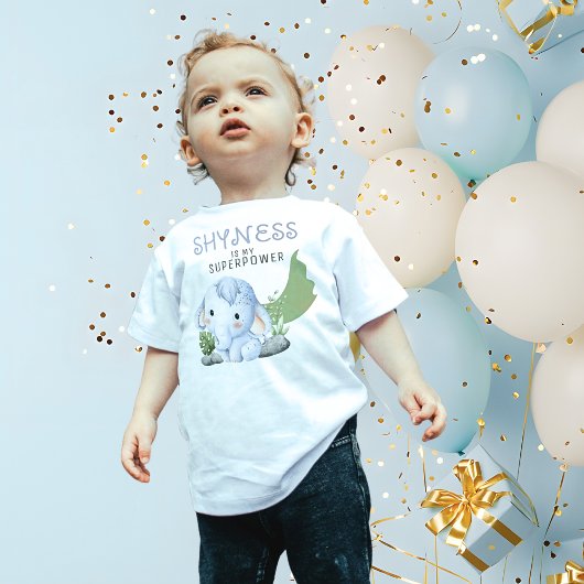 シャイネスは私の超能力Tシャツ Tシャツ