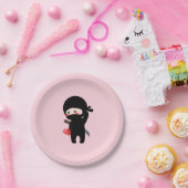 シャイブラッシング忍者ホールディングオリガミ紙ハートPnk ペーパープレート (パーティー)